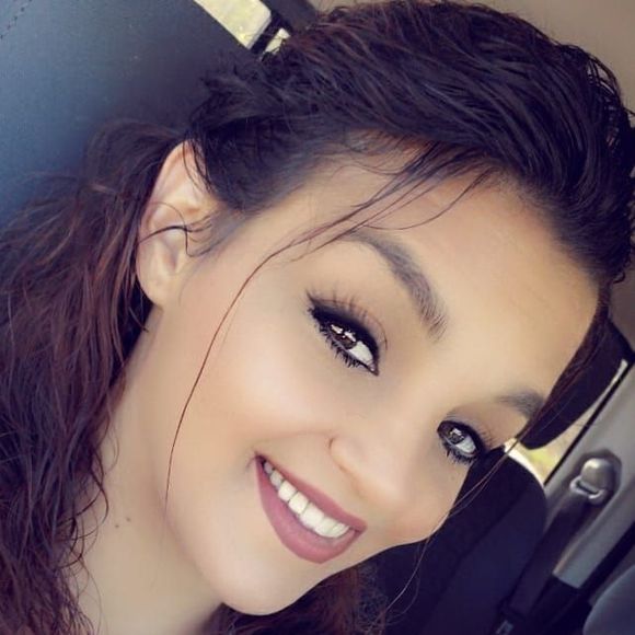 Meet your Posher, Bryana - Picture 1 of 1